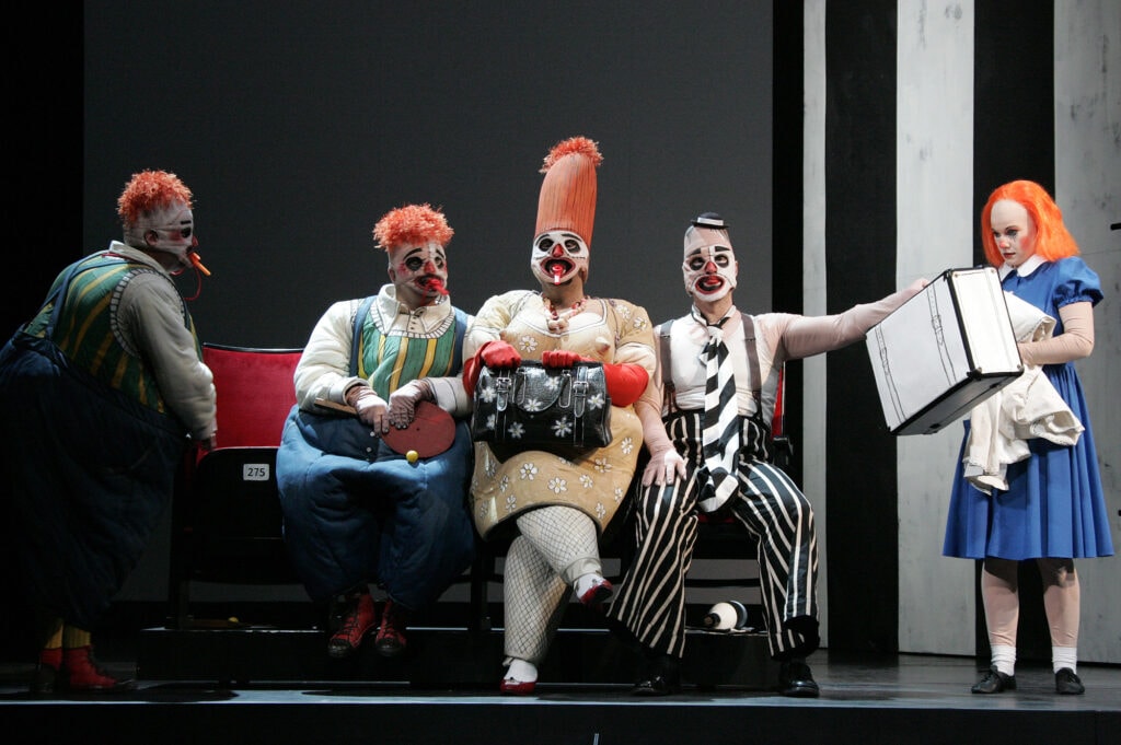 die-sieben-todsuenden--brecht-weill--weillfest-dessau--2009--frank-alexander-engel--figurentheater-regie-puppen-kostueme-ausstattung--bild-jpg.1