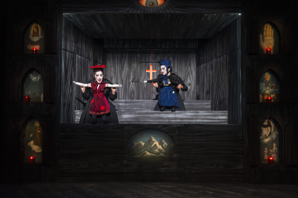 frank-alexander-engel--figurentheater-regie-puppen-kostueme-ausstattung--die-geierwally--von-hillern-wilhelmine—theater-ingolstadt--2025--bild-10.jpg