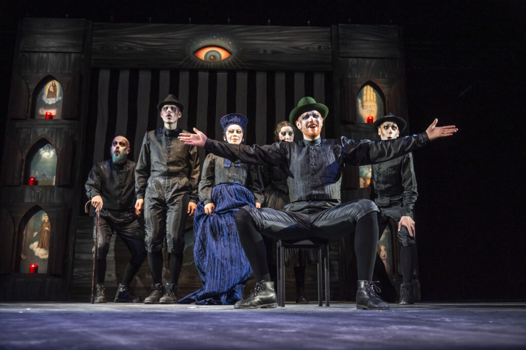 frank-alexander-engel--figurentheater-regie-puppen-kostueme-ausstattung--die-geierwally--von-hillern-wilhelmine—theater-ingolstadt--2025--bild-11.jpg